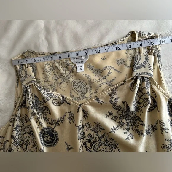 Talbots Cream and Black Patterned Blouse - Picture 7 of 14